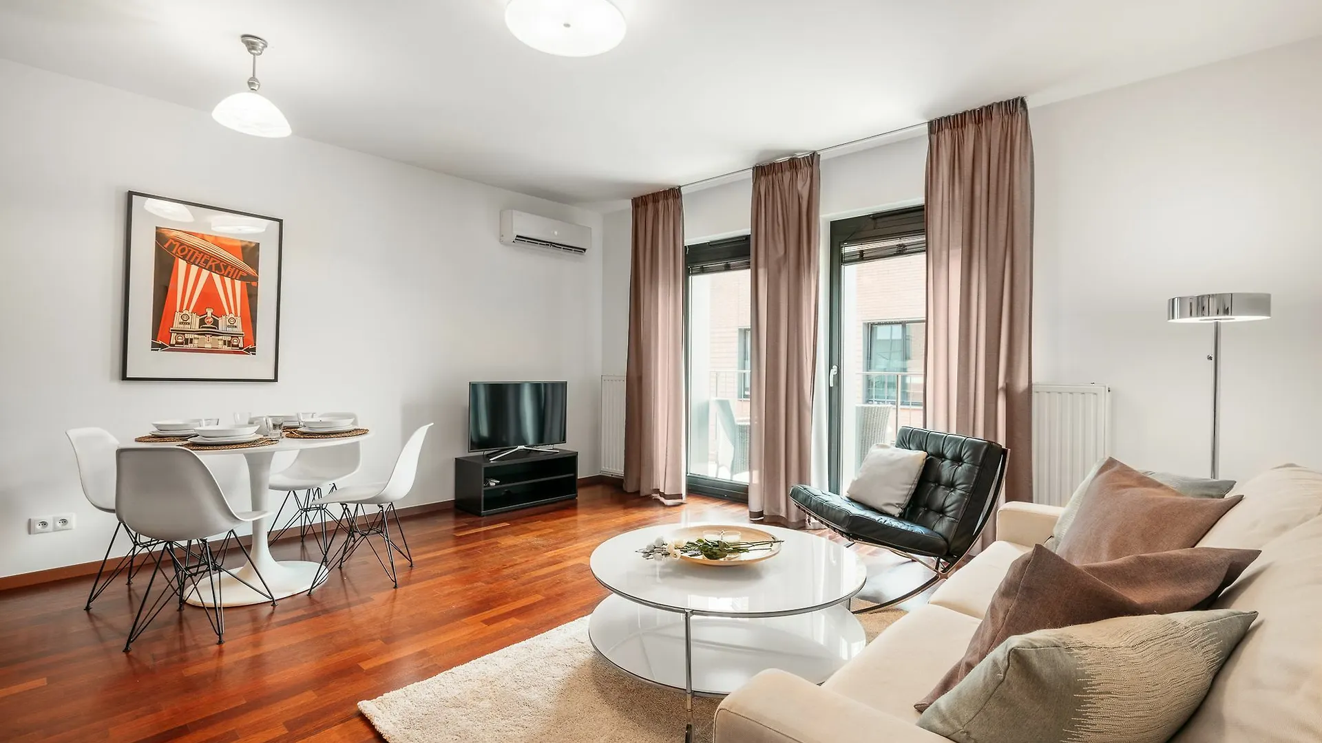 Soho Apartment By Loft Affair Kraków 0*,  Polska